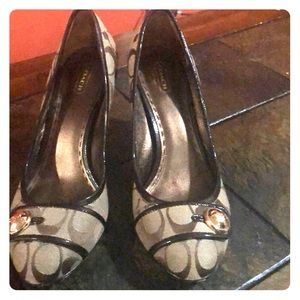 Coach brown heels with gold buckle. Gentle loved.
